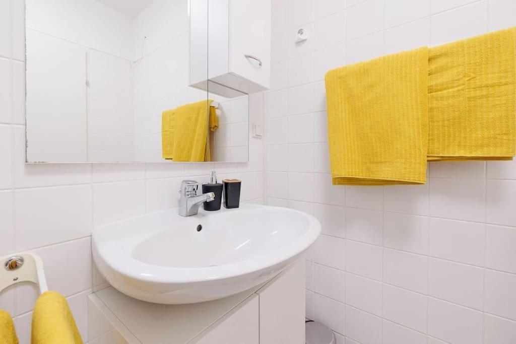 New! Cozy & Lovely Home In The 3Rd District Wien Ngoại thất bức ảnh
